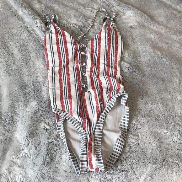 Striped One piece swimsuit - Picture 3 of 6